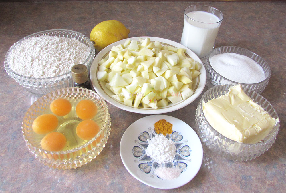 Ingrediente pentru reteta de prajitura pufoasa cu mere si lamaie