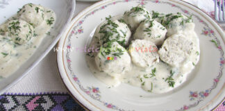 Perisoare cu Sos de Smantana si Marar Perisoare cu Sos de Smantana si Marar