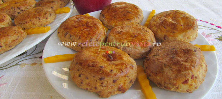 Biscuiti Aperitiv cu Branza si Mere poza 1