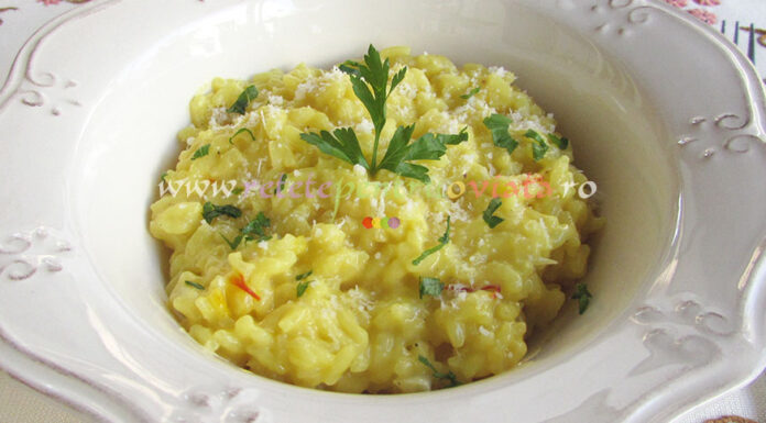 Risotto cu Sofran si Parmezan – Risotto alla Milanese Risotto cu Sofran si Parmesan poza 1