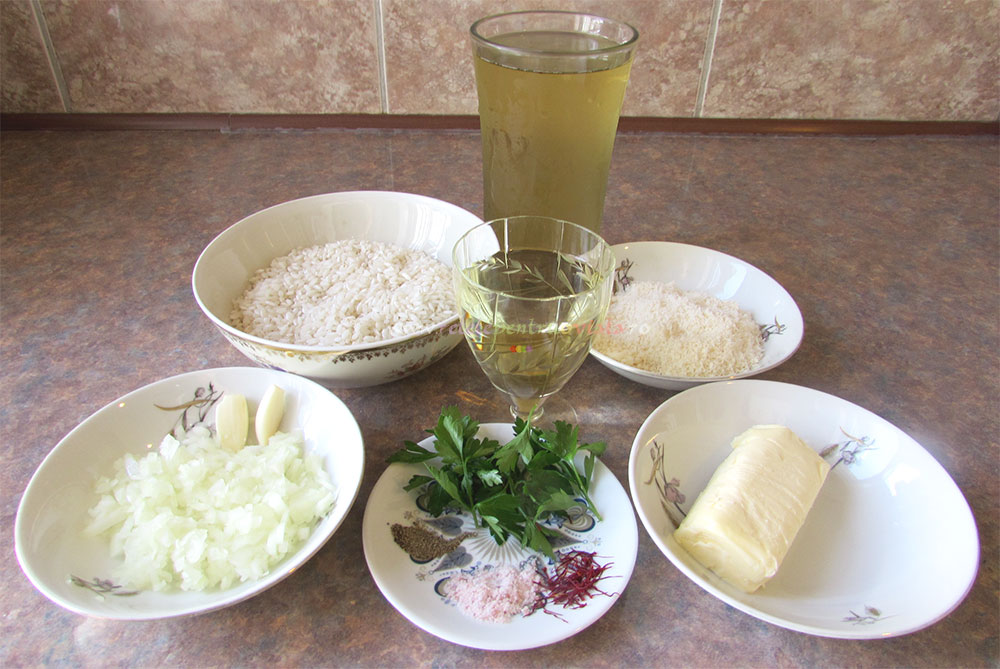 Ingrediente pentru reteta  de risotto cu sofran si parmezan