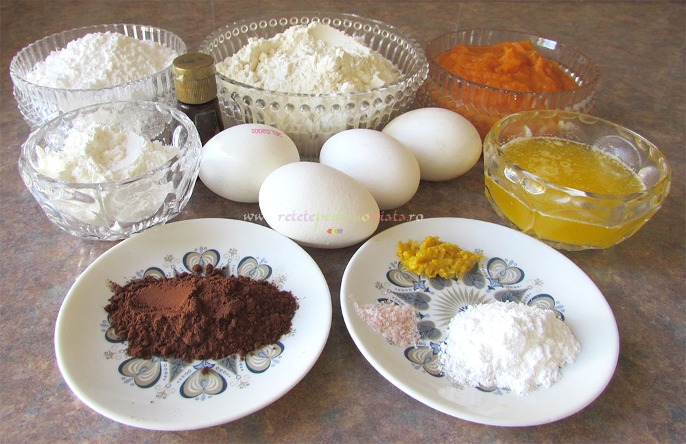 Ingrediente pentru reteta de chec cu dovleac si cacao