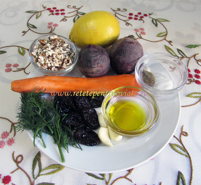 Ingrediente pentru reteta de salata dietetica cu sfecla si morcov