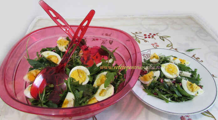 Salata cu Spanac si Oua Fierte Salata cu Spanac si Oua Fierte