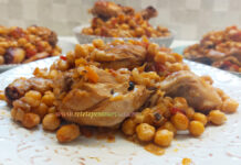 Mancare de Naut cu Pui si Sos de Rosii Mancare de Naut cu Pui si Sos de Rosii