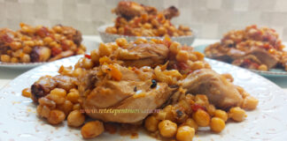 Mancare de Naut cu Pui si Sos de Rosii Mancare de Naut cu Pui si Sos de Rosii