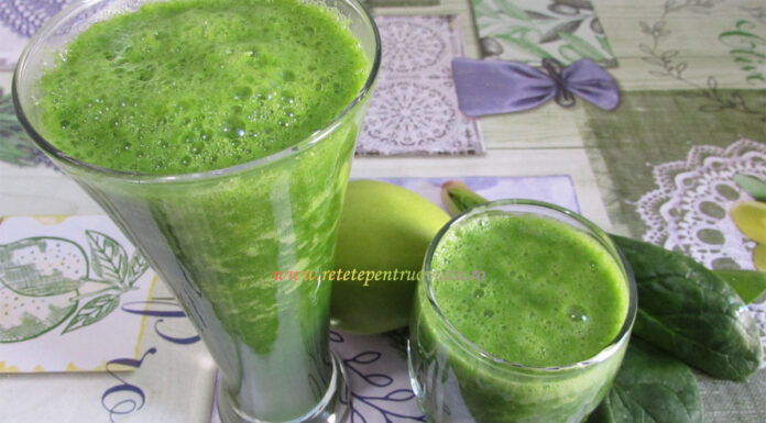 Smoothie cu Spanac pentru Detoxifiere Smoothie cu Spanac pentru Detoxifiere