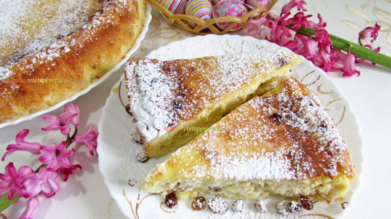 Pasca fara Aluat cu Branza, Smantana si Stafide