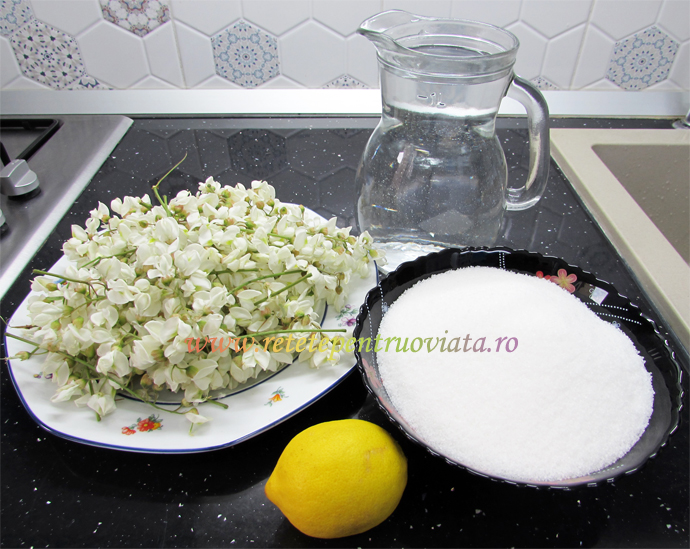 Ingrediente pentru reteta de dulceata din flori de salcam