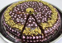 Tort de Biscuiti cu Ciocolata si Nuci Tort de Biscuiti cu Ciocolata si Nuci