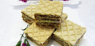 Prajitura cu Foi de Napolitana, Crema Caramel si Nuca Prajitura cu Foi de Napolitana, Crema Caramel si Nuca