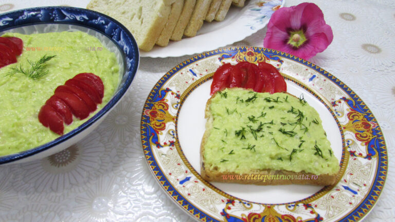 Salata de Dovlecei cu Maioneza, Iaurt si Usturoi