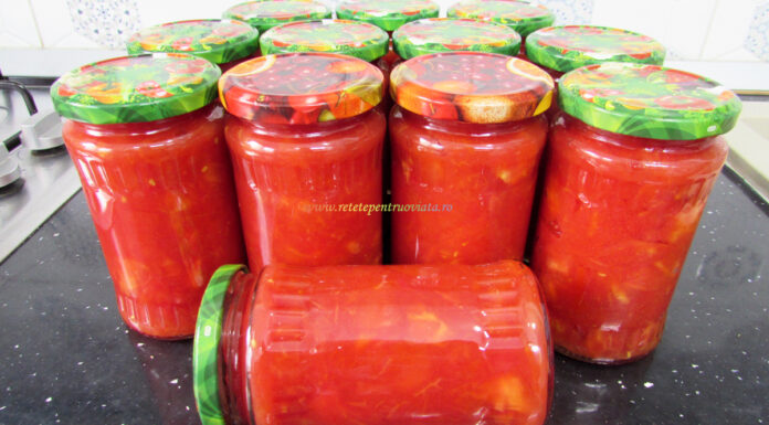 Roșii la Borcan pentru Iarnă fără Sare și Conservanți Rosii la Borcan pentru Iarna fara Sare si Conservanti - Reteta Pas cu Pas