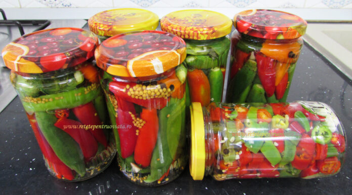 Ardei Iute la Borcan pentru Iarna Ardei Iute la Borcan pentru Iarna Reteta Pas cu Pas