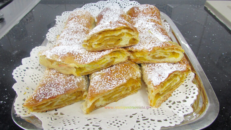 Placinte cu Dovleac si Aluat Fraged